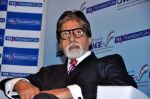 Amitabh Bachchan at Yes Bank Awards event in Mumbai on 1st Oct 2013 (26).jpg